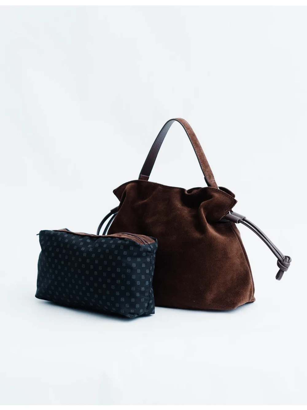 Сумка мешок через плечо средняя натуральная замша