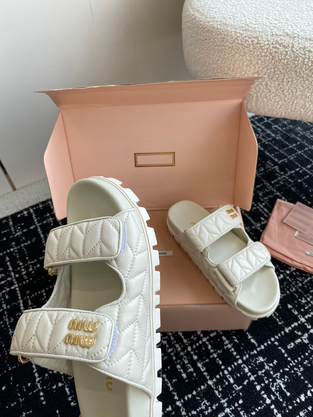 Miu Miu Slide (2 colors)