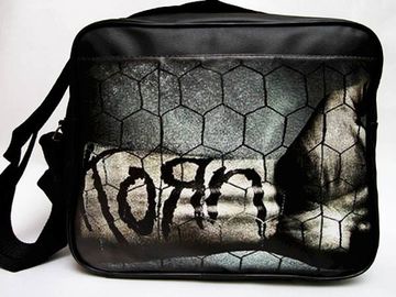 Сумка Korn рука за проволокой