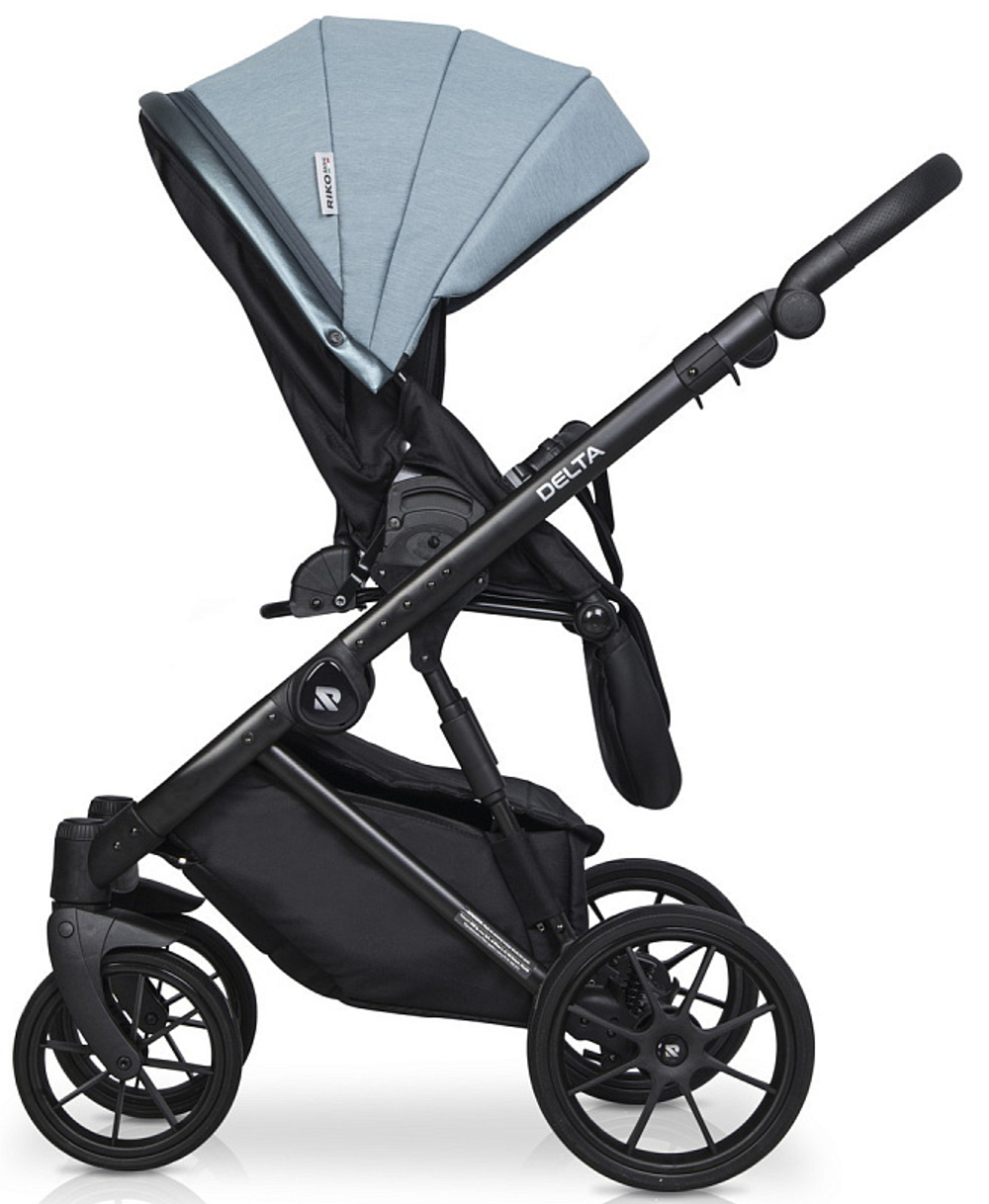 Детская коляска Riko Basic Delta 3 в 1 02 Ocean