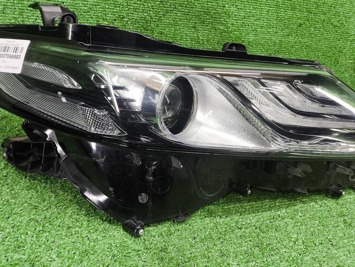 Фара правая Toyota Camry xv70 (20-нв) LED Black