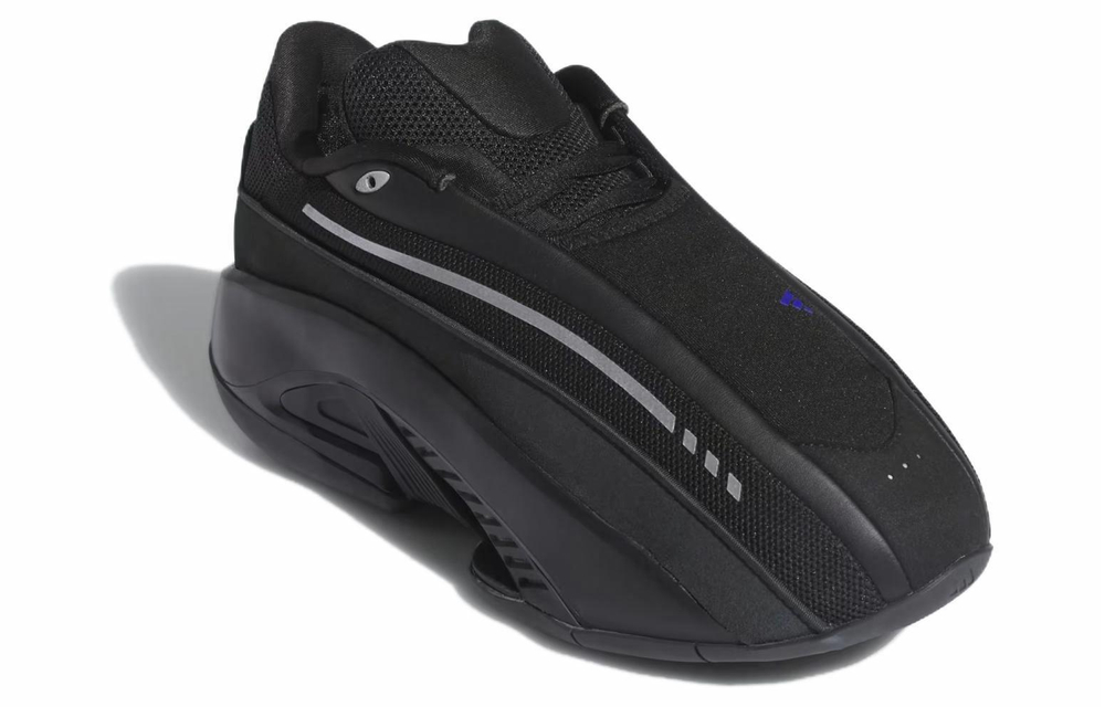 Кроссовки Adidas Mad Iiinfinity