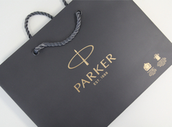Фирменный бумажный пакет Parker
