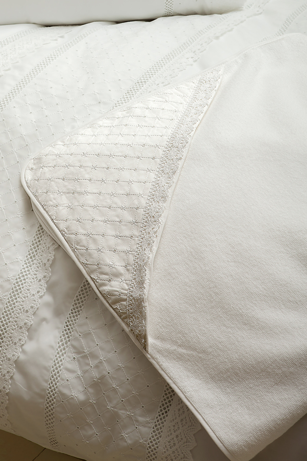 Детское полотенце махровое с капюшоном Carol от Bovi