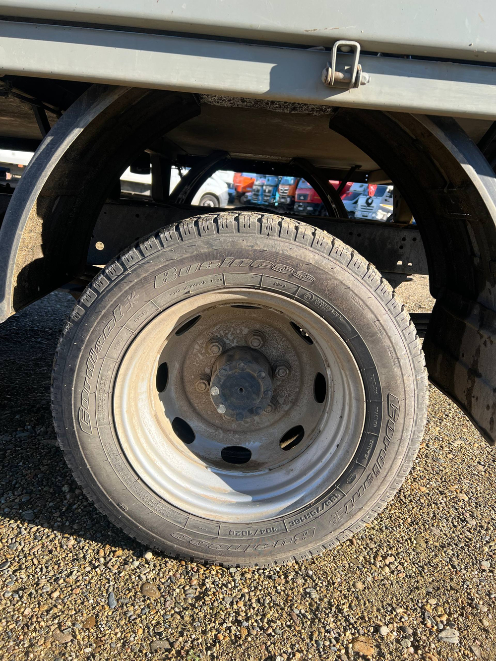 GAZ GAZELLE NEXT Бортовой (Евроборт) A22R35 (Бортовой, Бензин/Газ, 2,7 л, 107 л.с.)