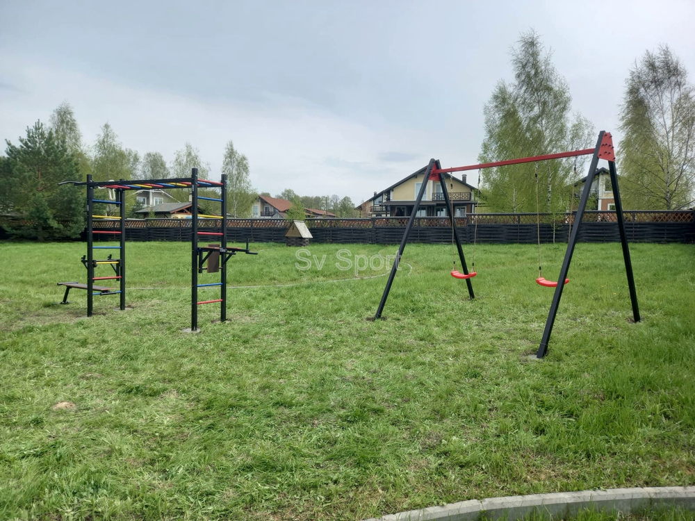 Монтаж уличных качелей Sv Sport