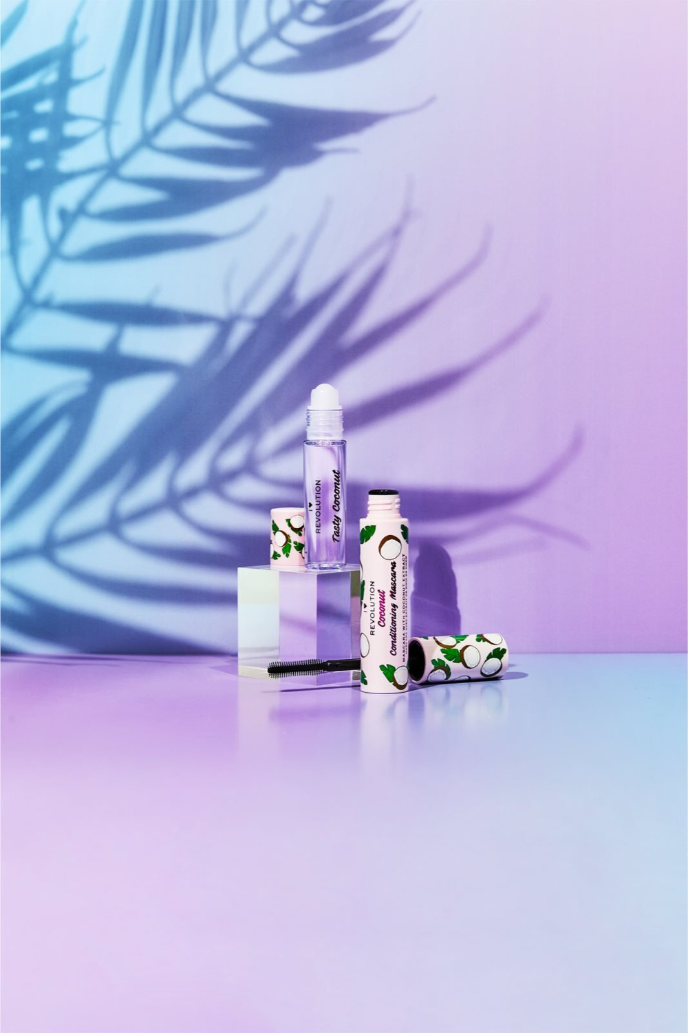 I Heart Revolution Tasty Coconut - Сыворотка для роста бровей /   5,7  ml  / GTIN 5057566458955
