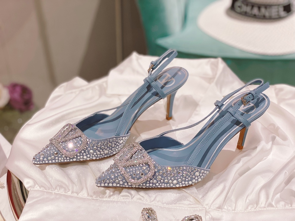 Valentino Vlogo Pump 8 cm