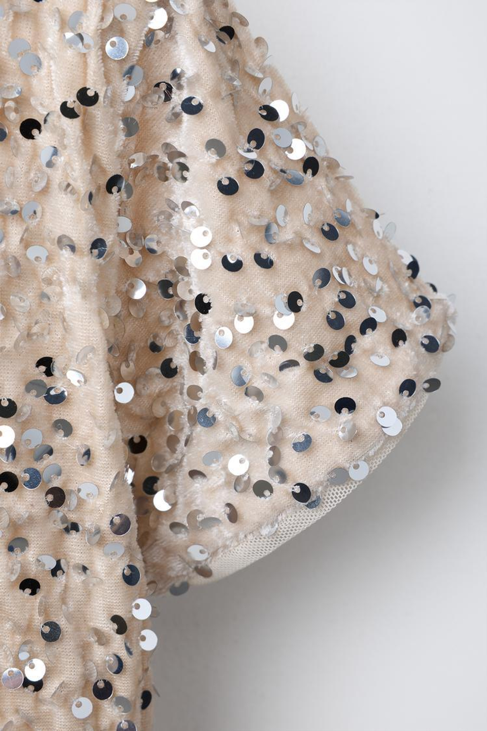 ZARA ДЛИННЫЙ КОМБИНЕЗОН С ПАЙЕТКАМИ ИЗ ВЕЛЬВЕТА, ЭКРЮ