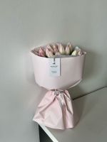 Букет из 25ти белых розовых тюльпанов - нет в наличии