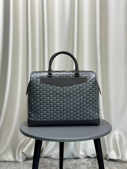 Портфель Goyard