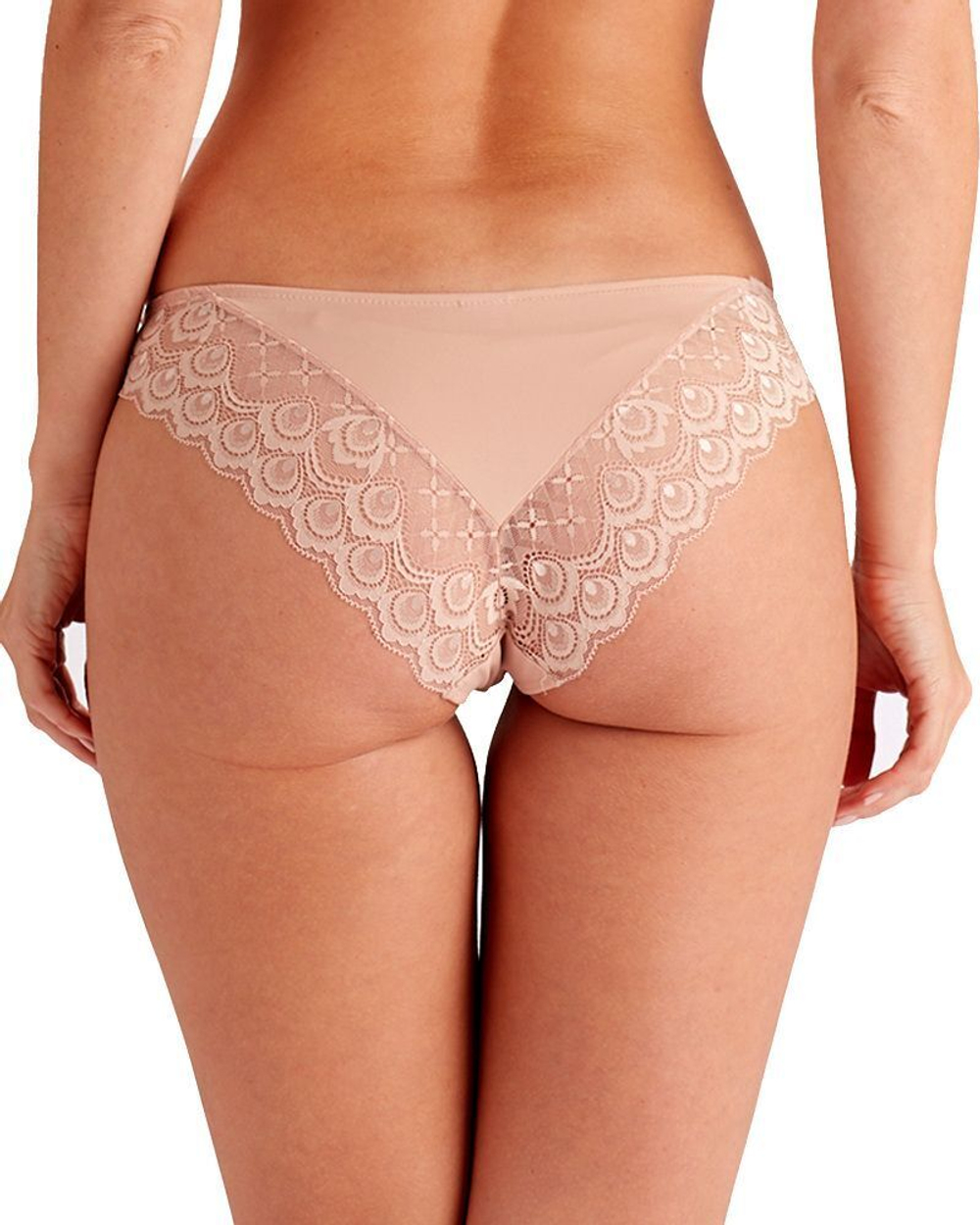 Шелковистые трусики-бразилиана с кружевом Natasha (Размер: M) (Цвет: телесный)