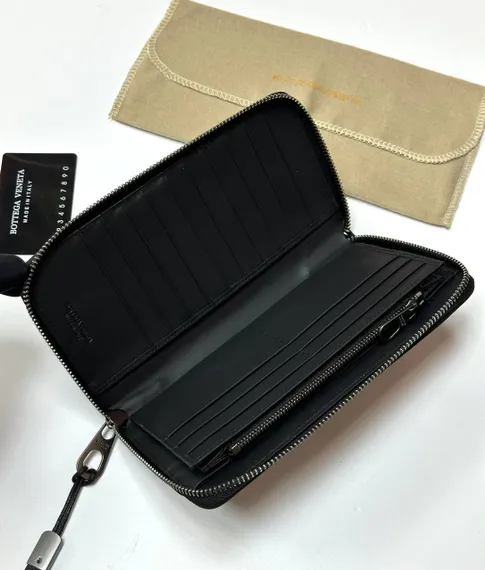 Кожаное портмоне Bottega Venetta черный