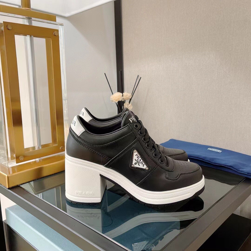 Ботинки Prada