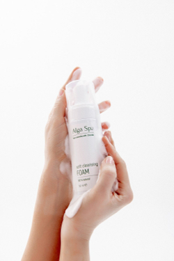 Мягкая пенка для умывания Soft cleansing foam на основе живой суспензии микроводоросли Chlorella, ТМ ALGA SPA