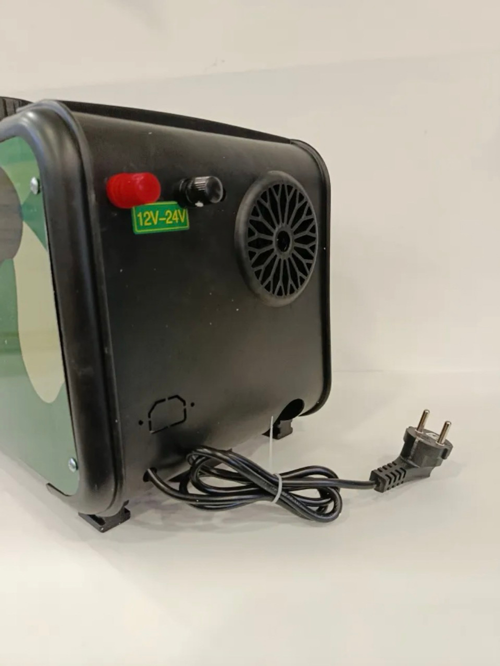 Армия 04-1 (Светлый Камуфляж) / Переносной (4 выхода) автономный отопитель, 8 кВт, Air ТАО, (12 24 220 В (три режима)), пульт ДУ, бак 7л. (Гарантия 3 месяца)