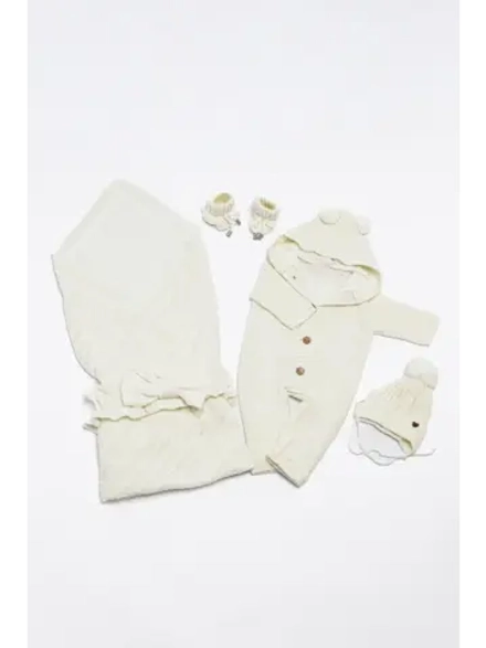 Конверт вязаный на выписку новорожденного