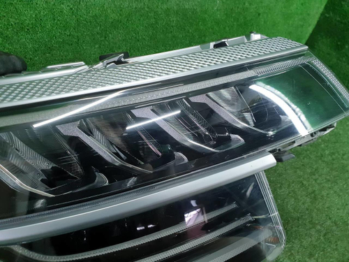 Фара правая Kia Seltos (2019-н.в.) LED