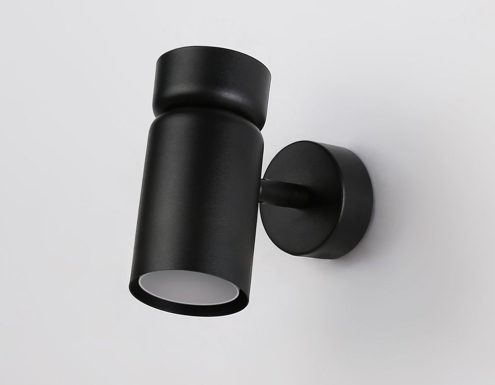 Ambrella Накладной поворотный спот со сменной лампой GU10 Move TA13173