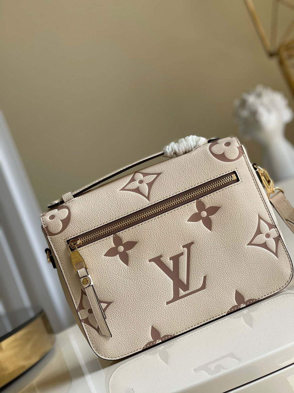 Louis Vuitton Metis