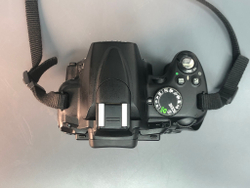 Nikon D5000, 17050 кадров пробега