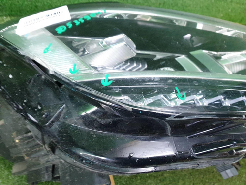 Битая Фара правая VW Tiguan 2 (2016-2020) LED