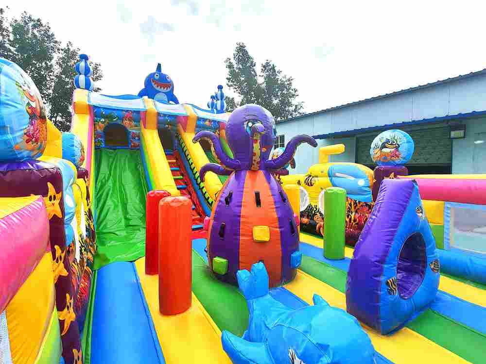 Коммерческий надувной батут «В гостях у моря 4», 10*5*5 м