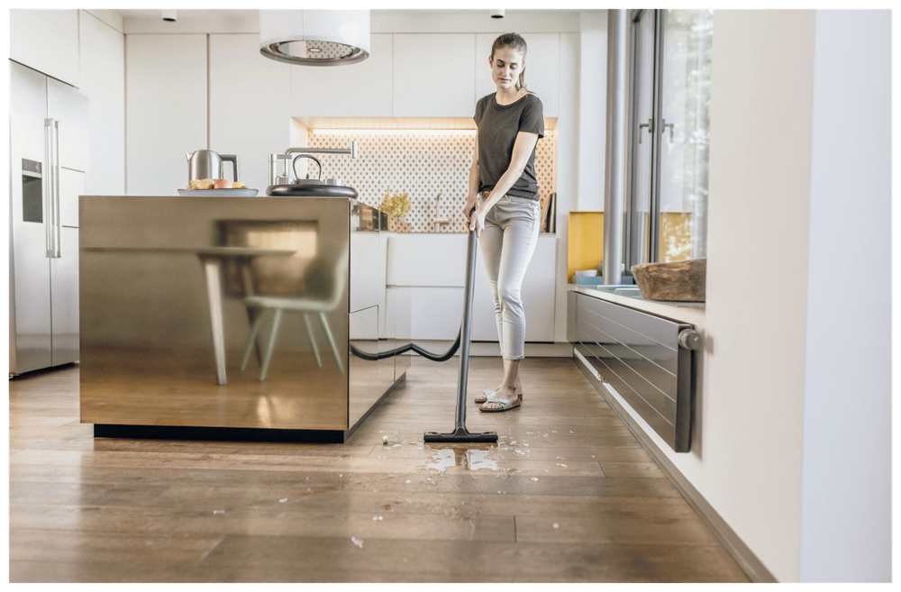 Хозяйственный пылесос KARCHER WD 2 Plus V-12/4/18 (1.628-000.0)