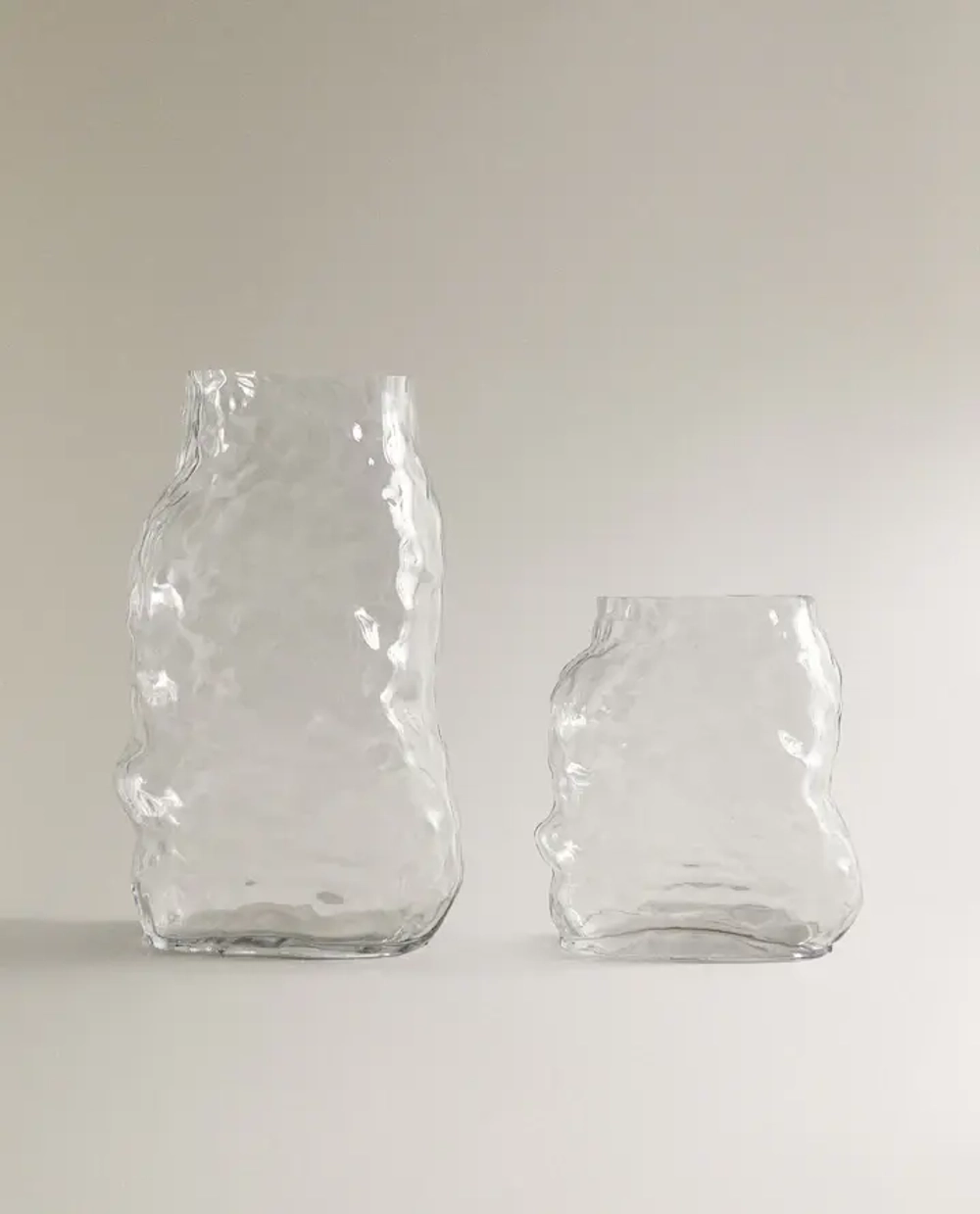 ZARA HOME АСИММЕТРИЧНАЯ СТЕКЛЯННАЯ ВАЗА