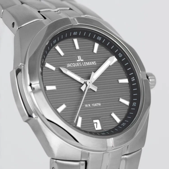 Jacques Lemans 1-2179A вблизи