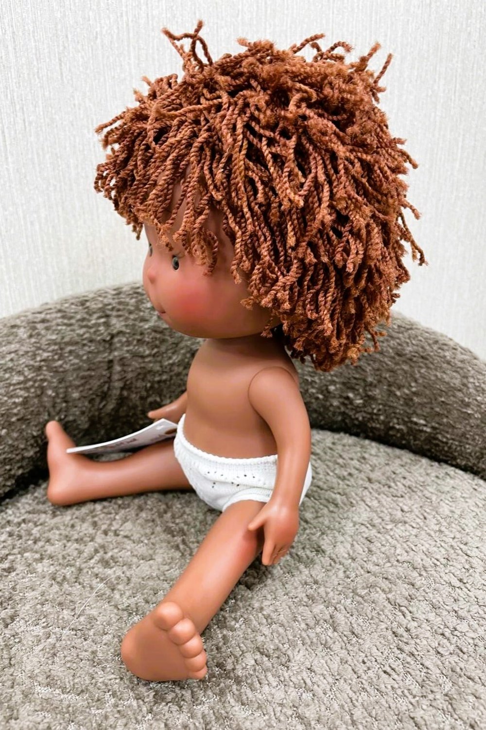 УЦЕНКА Кукла Nines виниловая 30см PIPPA без одежды (2899WN2)