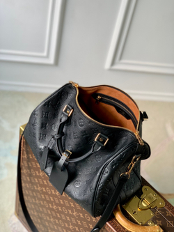 Louis Vuitton Speedy Soft 30