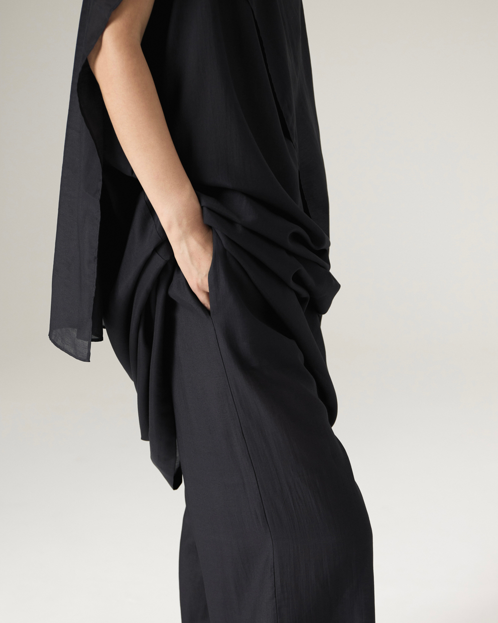 Брюки из батиста