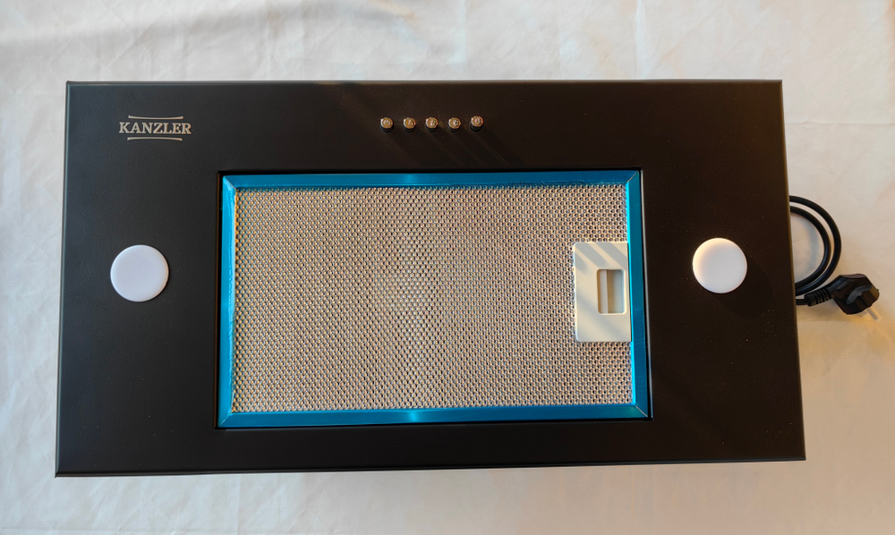 вытяжка D 545 S