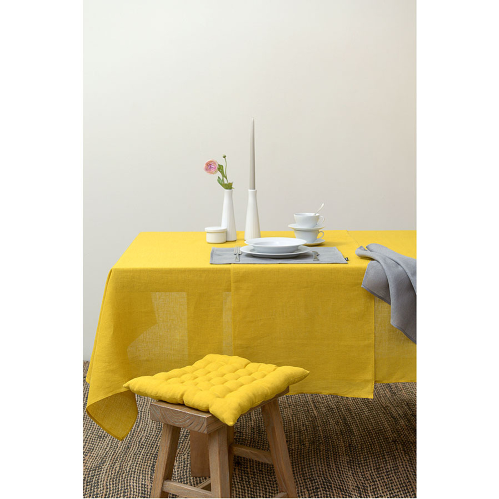 Дорожка на стол из стираного льна горчичного цвета из коллекции essential, 45х150 см