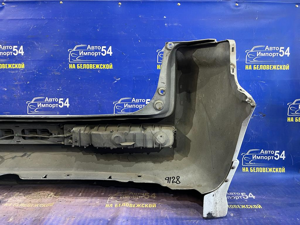 Бампер задний Honda MOBILIO SPIKE 2002-2004