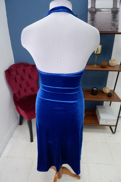 Платье вельветовое 42 размер