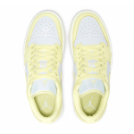 Купить  AIR JORDAN 1 LOW LEMONADE