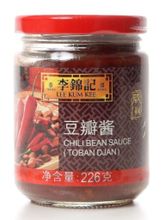 Соевый соус Чили Тобадзян Lee Kum Kee Chili Bean, 226 г
