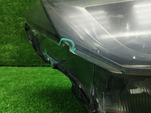 Фара правая Toyota RAV4 4 CA40 (2015-2019) LED