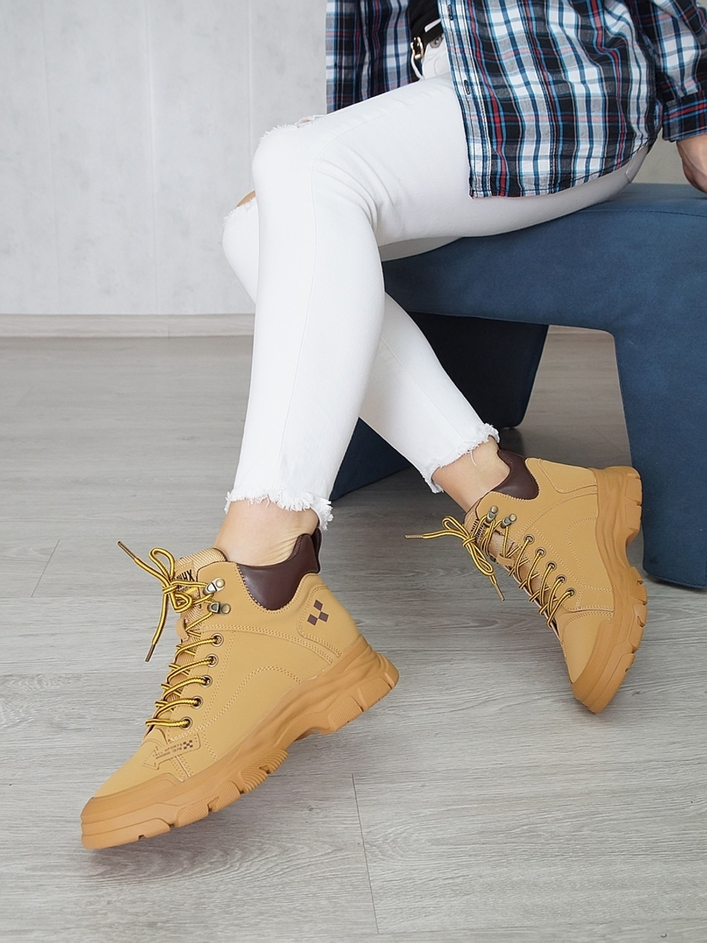 Ботинки женские MALIN DEGELY 884-3В