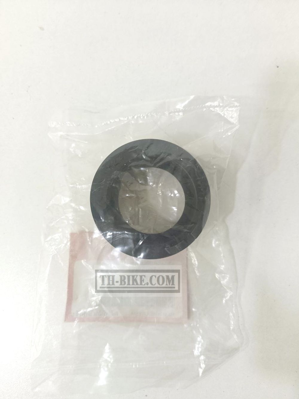 16211-KZZ-900. INSULATOR, THROTTLE BODY