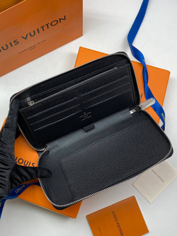 Кошелёк Louis Vuitton