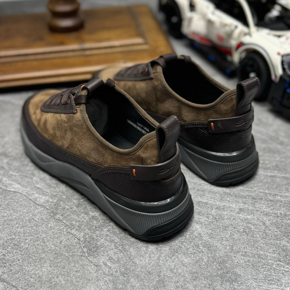 Кроссовки Santoni