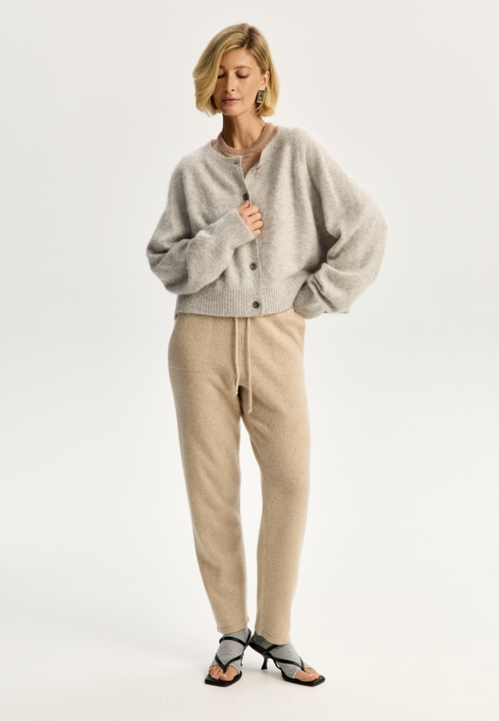 Кардиган укороченный базовый