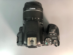 Canon 250D + 18-55mm 4-5.6 IS STM 26.000 кадров