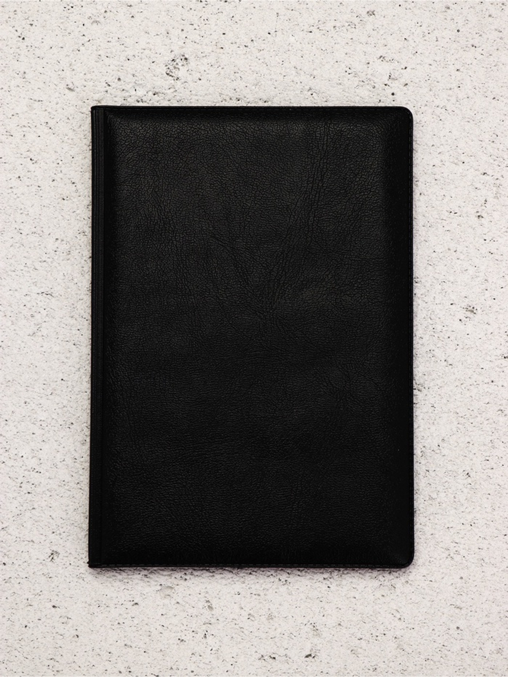 Подарочный набор «Настоящий мужчина», гель для душа, обложка для паспорта, брелок, Чистое счастье