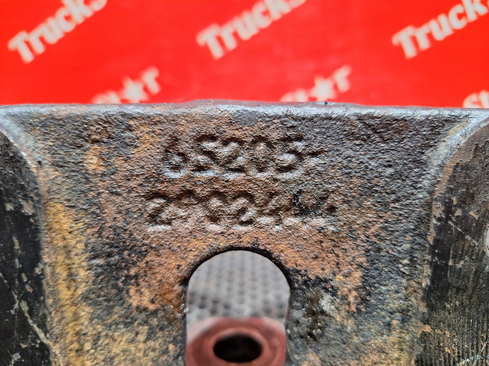 Кронштейн рессоры передней