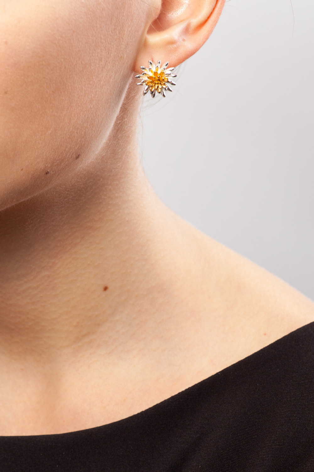 "Фраста" серьги в серебряном покрытии из коллекции "Ботаника" от Jenavi  с английским замком