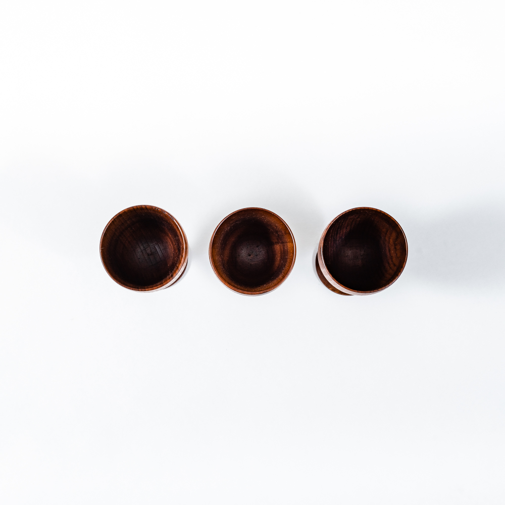 Набор деревянных рюмок (стопок) из дерева сибирский кедр RN7